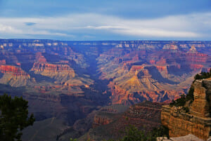 It's 277 miles from Las Vegas to the Grand Canyon