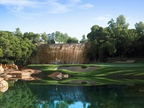 The 18th hole at the Wynn Golf Club