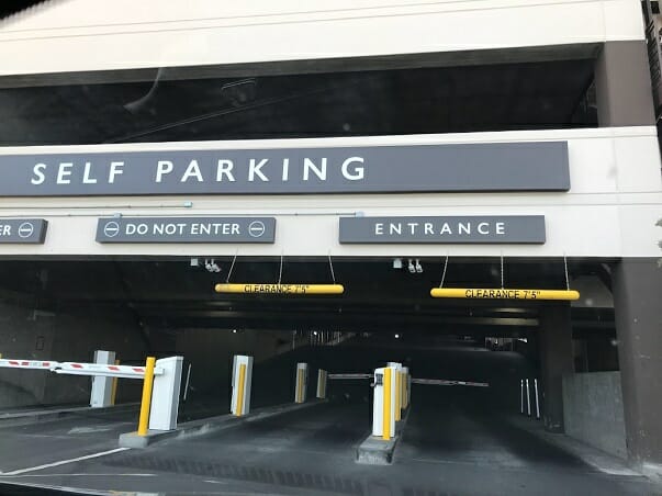 resorts world las vegas parking