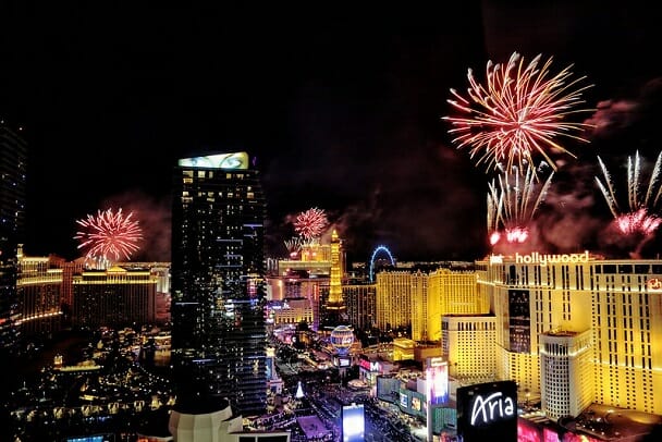 New Years Eve Fireworks On Las Vegas Strip 2023 And Viewing Parties 