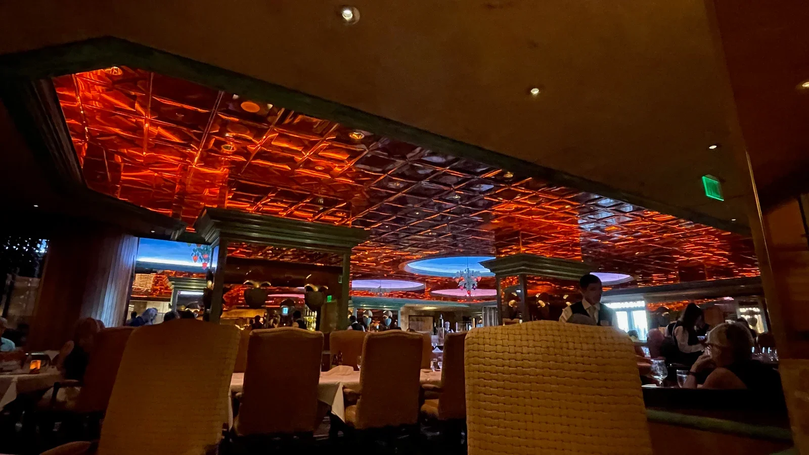 Atlantis Casino, Reno: Hotel, Games, Dining & Fees 4 Atlantis Casino, Reno dining photograph