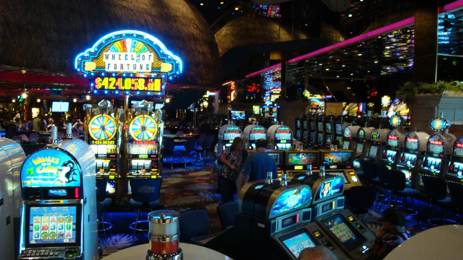 Atlantis Casino, Reno: Hotel, Games, Dining & Fees 6 Atlantis Casino, Reno spa photograph